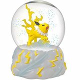 Pokemon 3'' Jolteon Glass Snow Globe Figure
